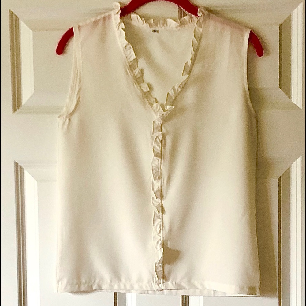 ‼️$20 SALE‼️NWOT POPOVER BLOUSE S